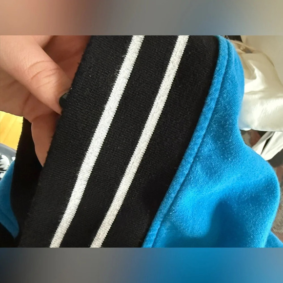 BROOKLYN ROYAL GIANT’S CREWNECK 👑 - Picture 8 of 8